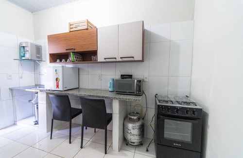 Taguatinga Norte House | Kitnet 20% off, Full Kitchen, up to 4 Guests, Jr Catito