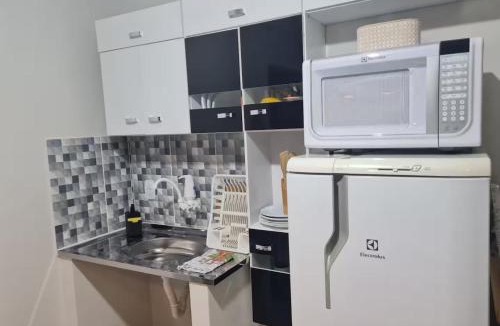 Vila Regina Apartment | Kitnet 402 central, com ar cond, e tv, 4 andar sem elevador