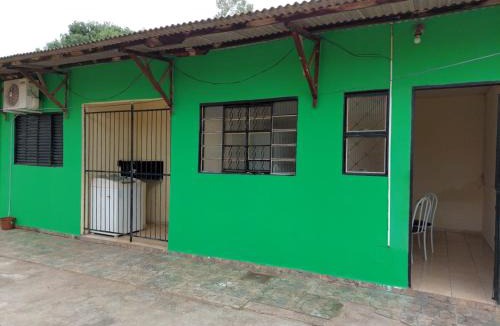 Corumba House | Kitnet bem localizada