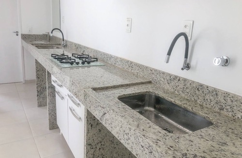 Jurere House | Kitnet de 3 Quartos em Jurerê