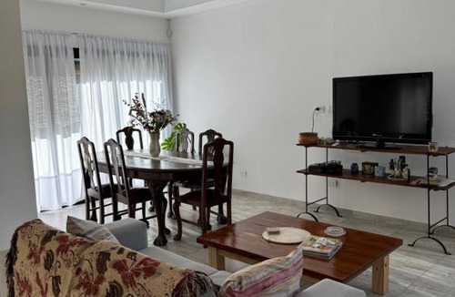 San Andres de Giles House | La Acacia.