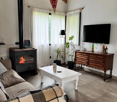 Colonia Chapadmalal House | La Arboleda, Casa vacacional familiar
