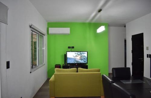 Roldan House | LA CASITA DE CRISTIAN
