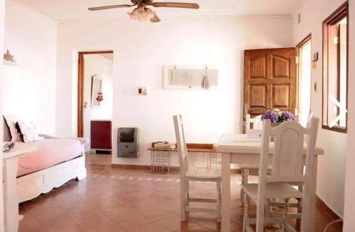 Colon House | La casita uno y dos