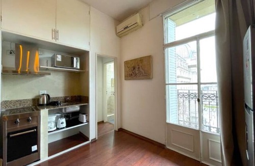 Buenos Aires Central Business District Apartment | La Platea de Bs As [7B] Balcones de ensueño