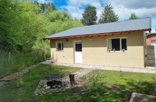 Trevelin Apartment | La Tranquera - Cabaña Cálida y Versátil