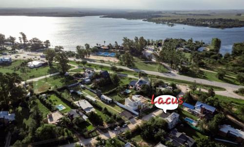 Almafuerte Apartment | Lacus. Casas de lago.