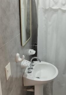 Rio Gallegos Hotel | Laguna Azul
