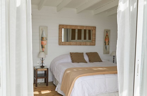 Jose Ignacio Cabin | Laguna Garzón LODGE