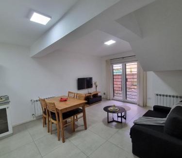 Lanin National Park House | Las Araucarias - Andarlibre