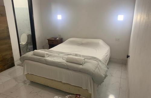 Luque House | Las Salinas Hostal