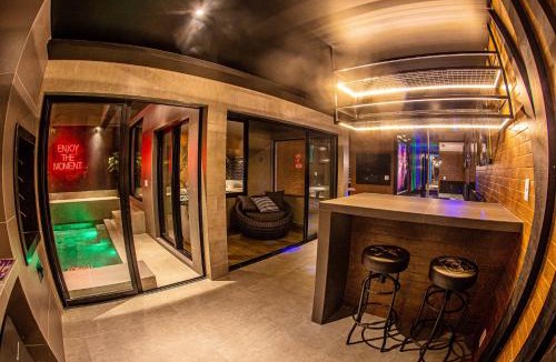 Almirante Tamandare Hotel | Le Piège Thematiquè