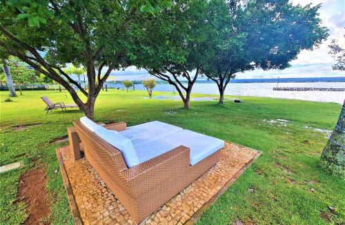 Smin Apartment | Life J 407 · Flat Beira Lago | Life Resort | Piscina Aquecida