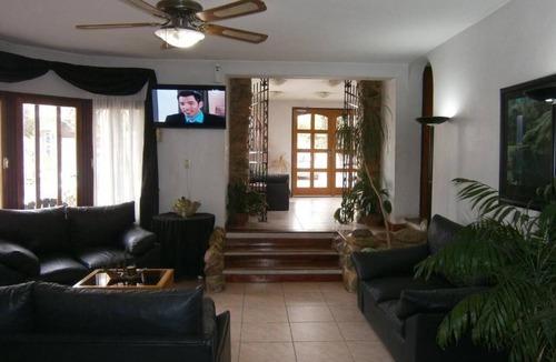 Villa Carlos Paz Hotel | Lihuel Hotel
