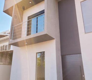 Jardim Capricornio House | Linda casa a 200m da Praia do Capricórnio