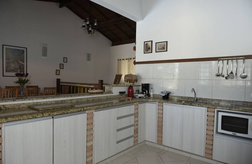 Residencial Aquarius House | LINDA CHÁCARA FOR SEASON AND HOLIDAYS, COND. CLOSED