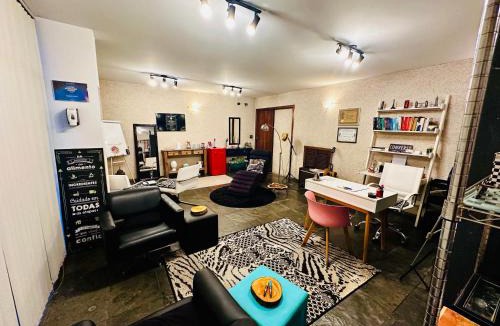 Sao Paulo House | Lindo Loft até 4 pessoas em Casa de Alto Padrão com banheiro compartilhado