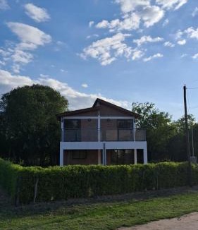 Las Rosas House | Lo de la Abu