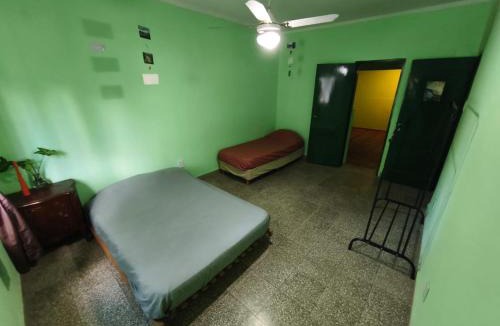 Santa Fe House | Lo de Miguel - Casa grande con estacionamiento privado