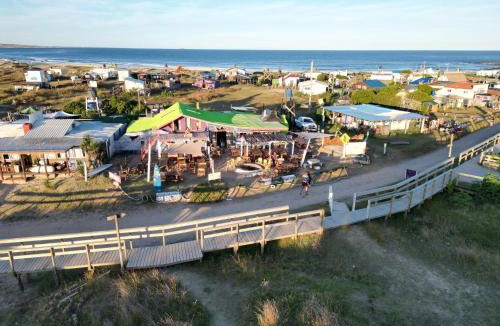Cabo Polonio Hostel | Lobo Hostel Bar