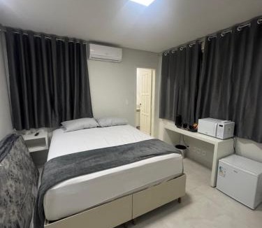 Muquicaba Apartment | Loft 305B com Ar Condicionado no Bairro Muquiçaba, bem localizado para negócios e fácil acesso para todas as praias e montanhas da cidade - COM vaga de garagem