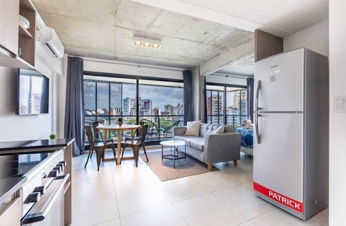 Constitucion Condo | Loft Elegante a 5 Minutos de Puerto Madero 8A