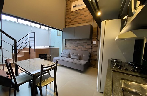 Jardim Imperial Apartment | Loft with Hydromassage in Araxá