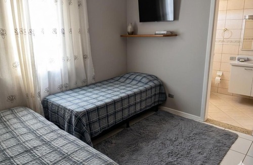 Londrina House | Londrina Hostel Il