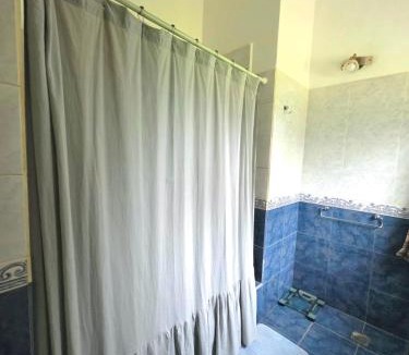San Pedro House | Los robles suite