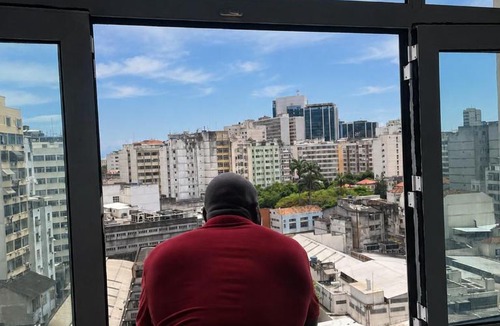Bairro de Fatima Apartment | Luxo, Segurança e Cama King no Coração do Rio