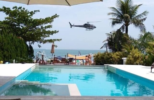 Maresias House | Luxurious beachfront house