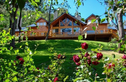 San Carlos de Bariloche House | Luxury Retreat with Spa at Arelauquen Golf & CC - Lake and Mountain Views