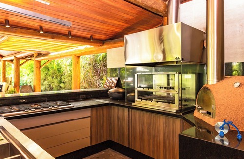 Praia do Forte Villa | Luxury house in Praia do Forte - 2 minutes from the beach.