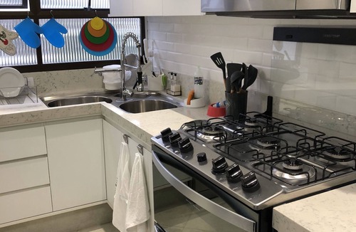 Riviera de Sao Lourenco Apartment | M3 Kingston Town 61