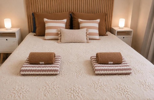 Munro Apartment | Magnolia's sweet home depto equipado en el centro comercial de munro vte lopez cerca de River Tecnópolis Dot Unicenter