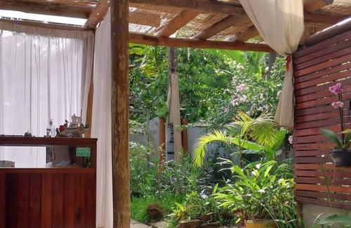 Felix Bed & Breakfast | Manacá Prumirim suites