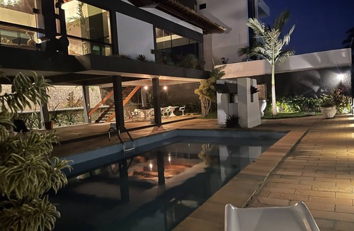 Ilheus House | Mansão com Vista 180 Graus Para Mar. 1000m2 de Área