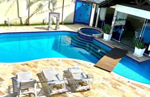 Jardim Acapulco House | Mansão confortável com área de lazer espetacular