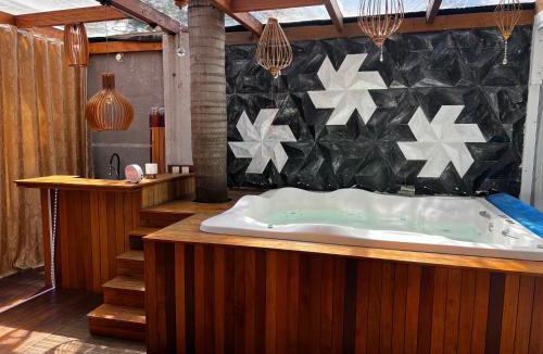 Uberaba Villa | MANSÃO em CURITIBA PISCINA E JACUZZI