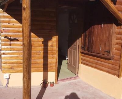 Colonia Chapadmalal House | Mar del Plata- Playa Chapadmalal- Finca Viento Norte UNA CABAÑA HASTA 5 HUESPEDES Y UN DORMI CON BAÑO PRIVADO ATRAS HASTA 2 HUESPEDES