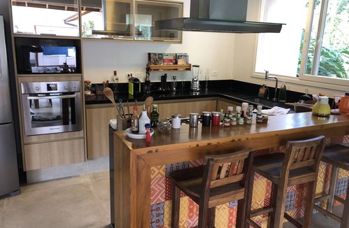 Maresias Condo | Maresias Beach. House in very quiet family condominium, for rest.