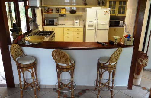 Maresias House | Maresias in Corner Moreira - Foot in the sand in spectacular gated community!