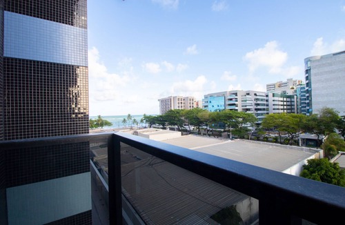 Baixo Sao Francisco House | MCZ Apartamento com Varanda e Vista