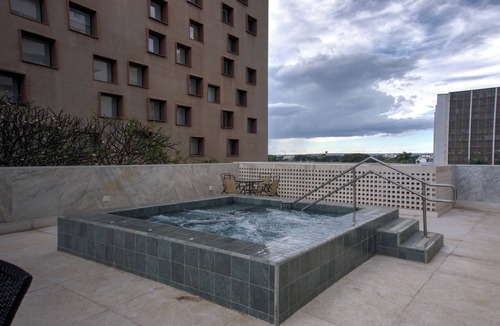 Monumental Axis Apartment | Mercure Líder Brasília, Excellent Location