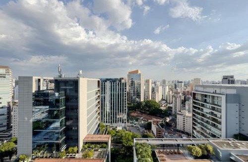Vila Olimpia Apartment | ML2211 · ML2211. Alto Padrão (com piscina, sauna e garagem)