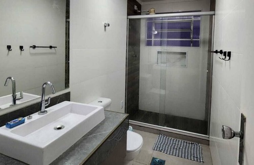 Jardim Sao Miguel Apartment | Modern apartment close to Enseada beach