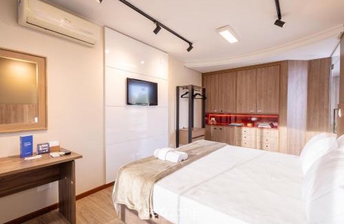 Sudoeste e Octogonal Apartment | Modern apt in Sudoeste w/A/C & Wi-Fi | CLS0101