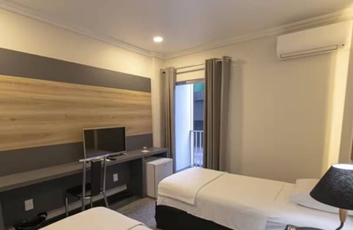 Adrianopolis Hotel | Modern Manaus Stay | 2.7 mi to Largo São Sebastião , Steps to Shopping Spots