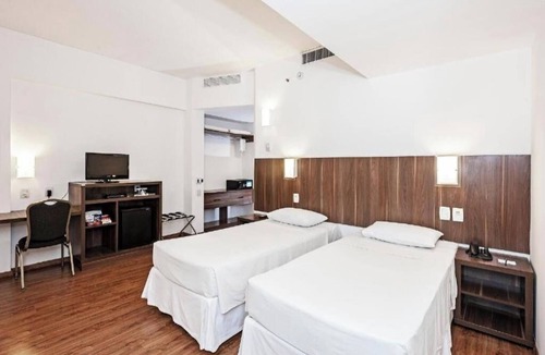 Centro Hotel | Modern Stay in Palhoça | 1 Unit | Avenida Atílio Pedro Pagani - 0.4 mile