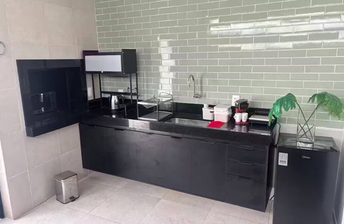 Petrolina Apartment | Modern studio in the city center | Kitchen and AC